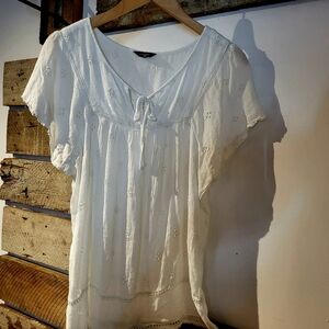 Denver Hayes White Women's Top